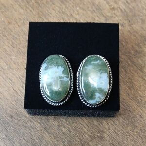 Elegant Green Stone Earrings